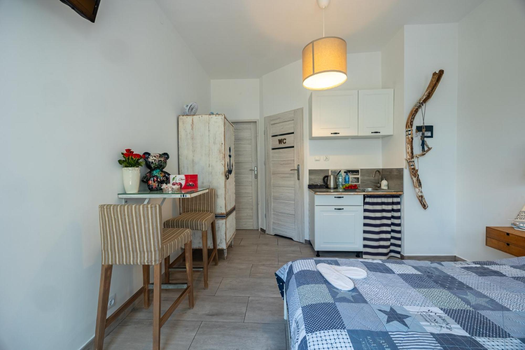 Apartamenty I Pokoje Blisko Morza Gryfa Pomorskiego 54 ミエンジズドロイェ エクステリア 写真