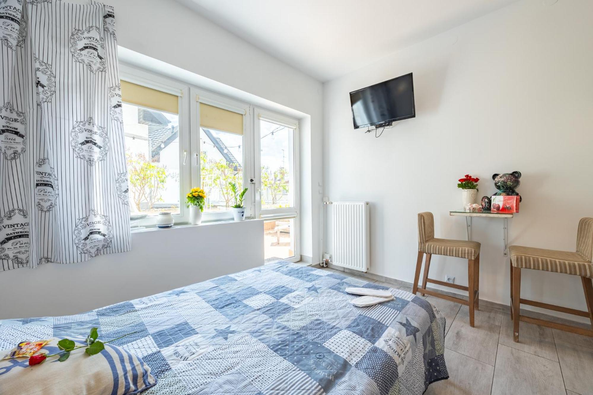 Apartamenty I Pokoje Blisko Morza Gryfa Pomorskiego 54 ミエンジズドロイェ エクステリア 写真